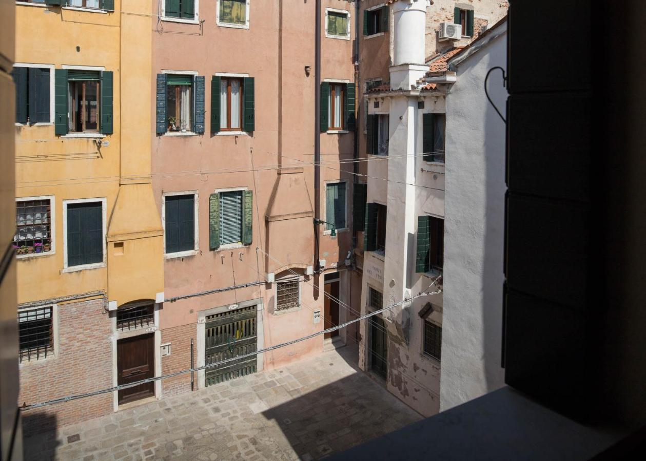 Corte del Tintor Apartments Venezia Esterno foto